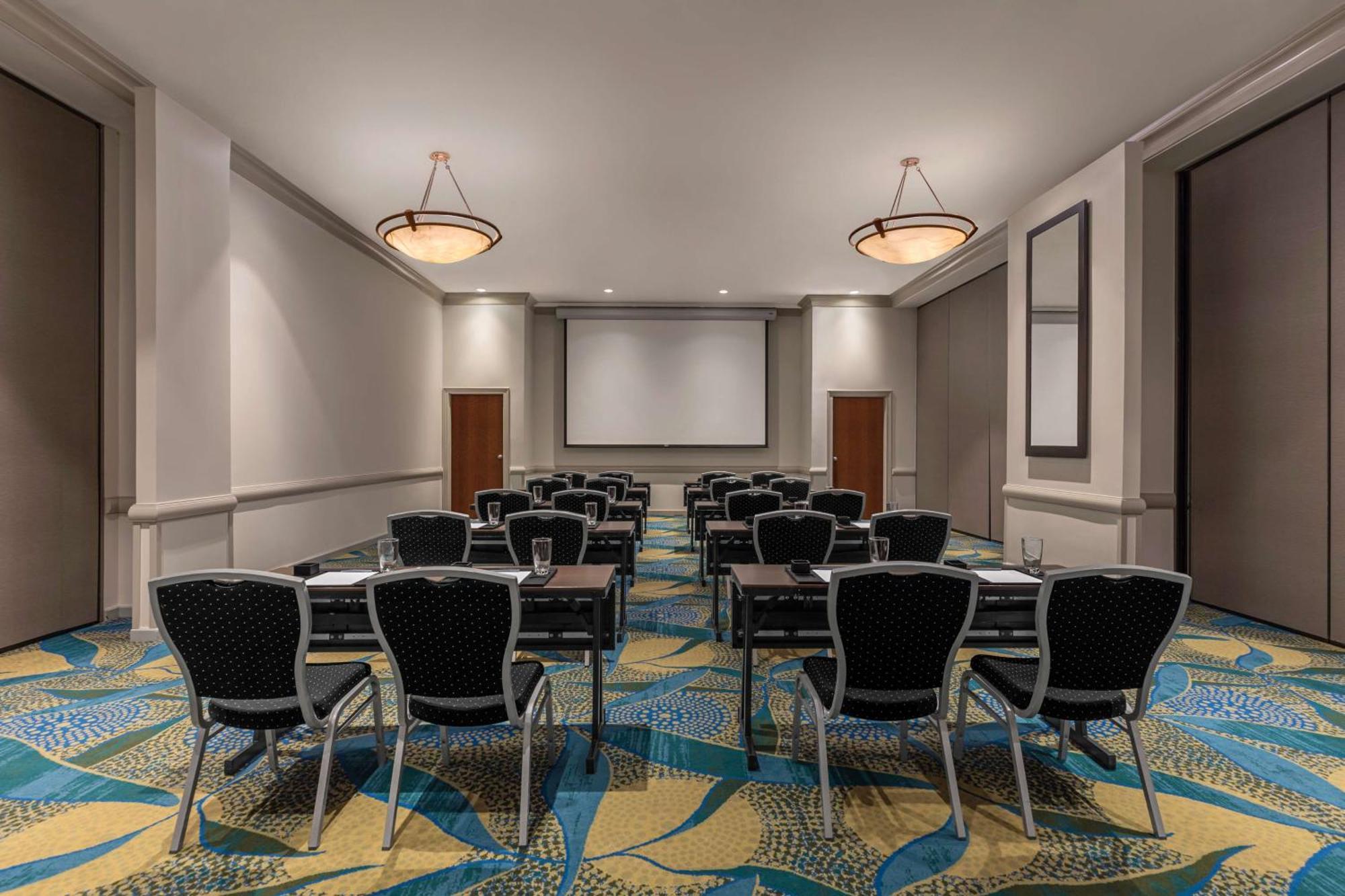 Dusit Beach Resort Guam Тумон Экстерьер фото