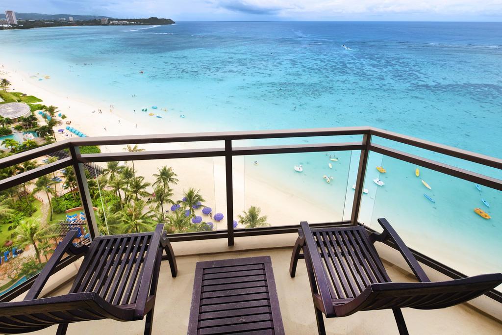 Dusit Beach Resort Guam Тумон Экстерьер фото